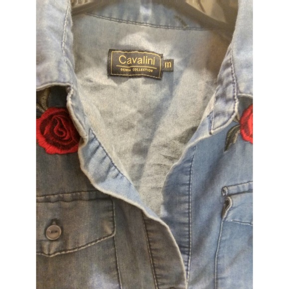Cavalini Sleeveless Denim Shirt with Embroidered Roses, Size Medium - Picture 2 of 4